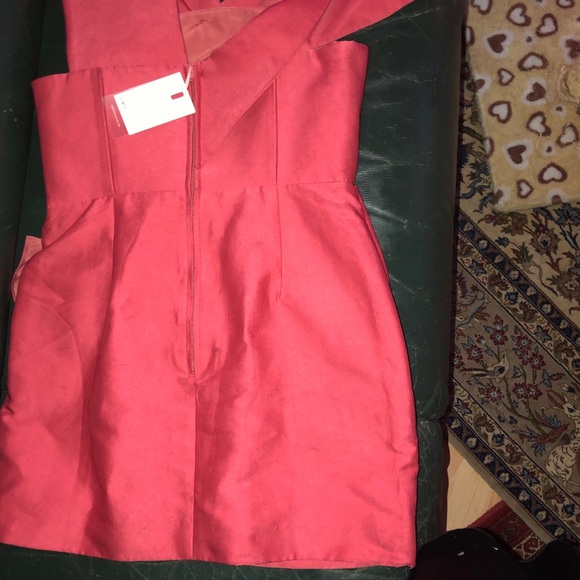 Cocktail dress in peach - Picture 3 of 4